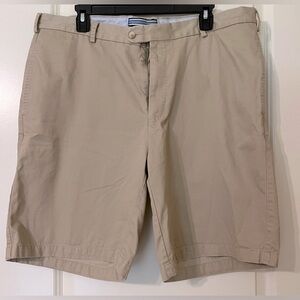 PETER MILLAR KHAKI SHORTS SZ 38